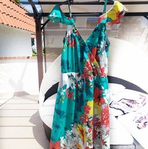 MOVING MM Couture Cold Shoulder Green Floral Dress